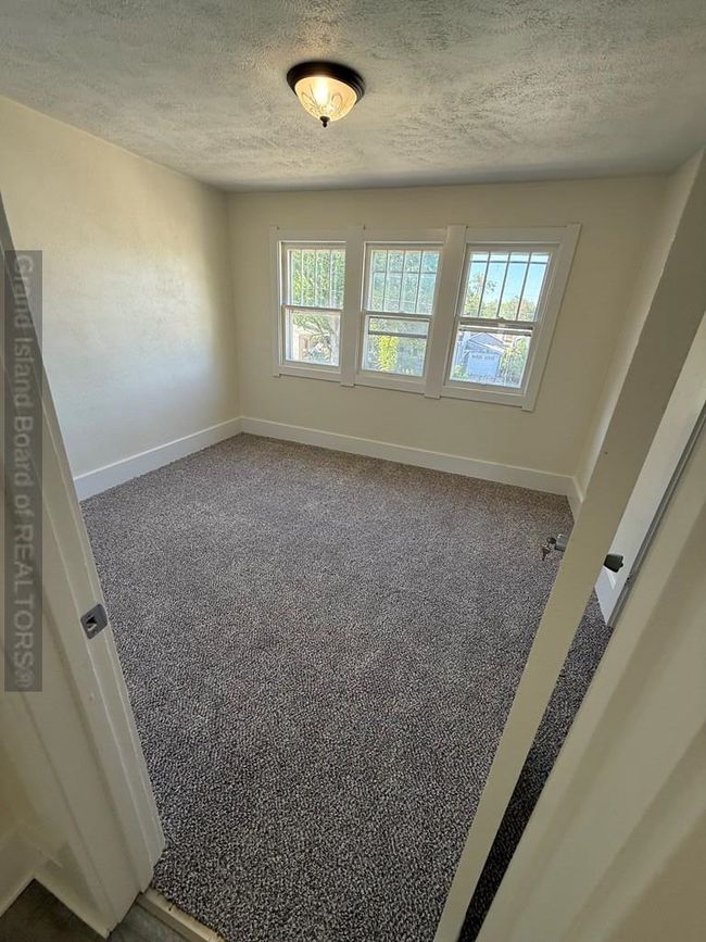1615 W 7 St, House other with 4 bedrooms, 2 bathrooms and 1 parking in Hastings NE | Image 13