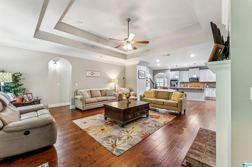 42 Waterford Pl, TRUSSVILLE, AL, 35173-3866 | Card Image