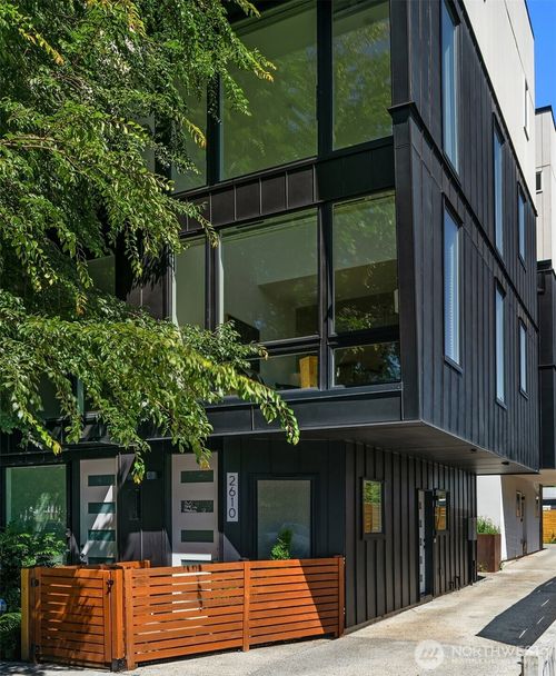 a-2610 E Yesler Way, Seattle, WA, 98122 | Card Image