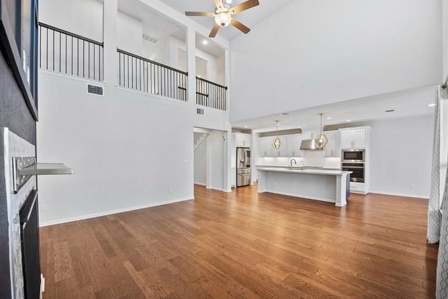 2904 Fallcrest Bnd, House other with 5 bedrooms, 5 bathrooms and 3 parking in Leander TX | Image 10