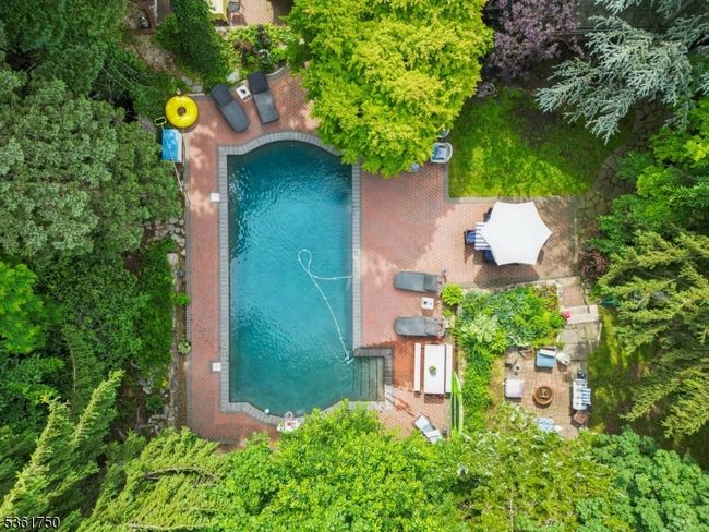 27 Fairway Dr, House other with 7 bedrooms, 5 bathrooms and null parking in West Orange NJ | Image 45