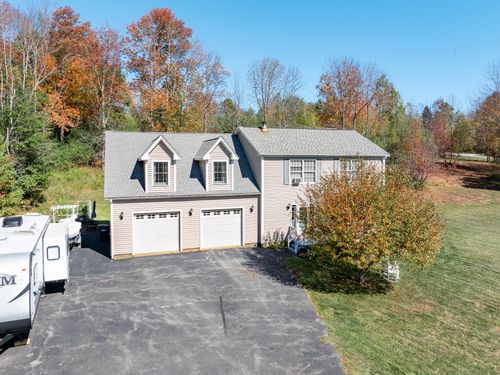 5 Abbey Lane, Holden, ME, 04429 | Card Image