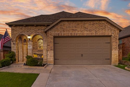 1008 Shire Dr, Aubrey, TX, 76227-7792 | Card Image