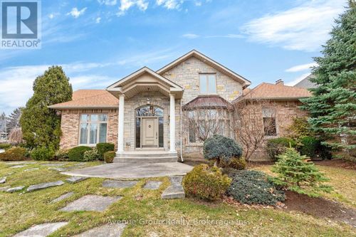 7 Longview Cres, Woodbridge, ON, L4H1A7 | Card Image