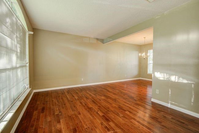2917 Veva Dr, House other with 4 bedrooms, 3 bathrooms and 2 parking in Pearland TX | Image 7