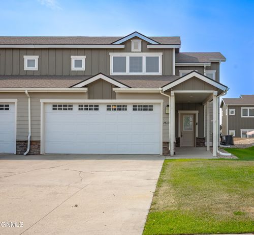 2809 28th Street W, Williston, ND, 58801 | Card Image