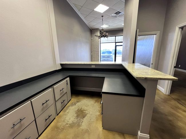 1633 W Beebe Capps Expy, Home with 0 bedrooms, 0 bathrooms and 20 parking in Searcy AR | Image 4
