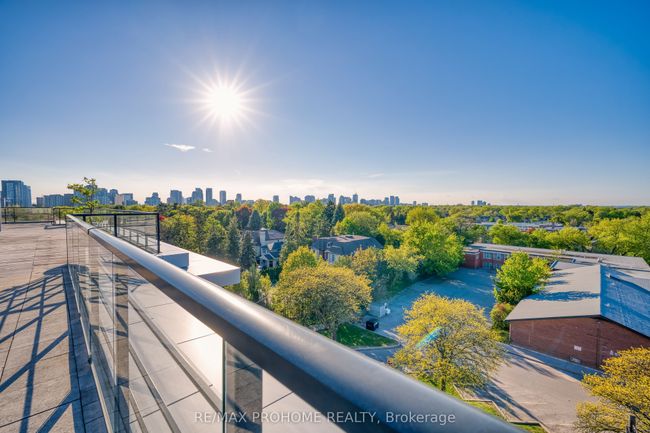 213 - 21 Clairtrell Rd, Condo with 2 bedrooms, 2 bathrooms and 1 parking in Toronto ON | Image 35