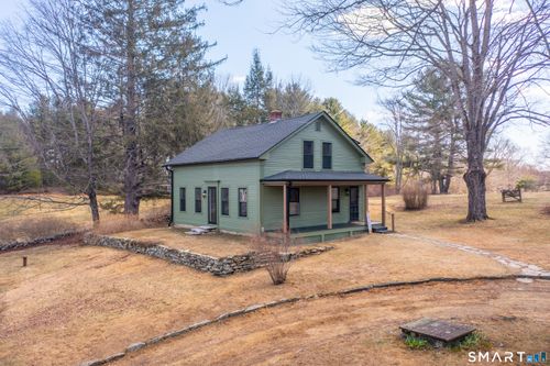 125 Hagstrom Rd, North Grosvenordale, CT, 06255 | Card Image