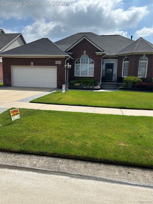 56334 Birkdale Dr, Macomb, MI, 48042-1132 | Card Image