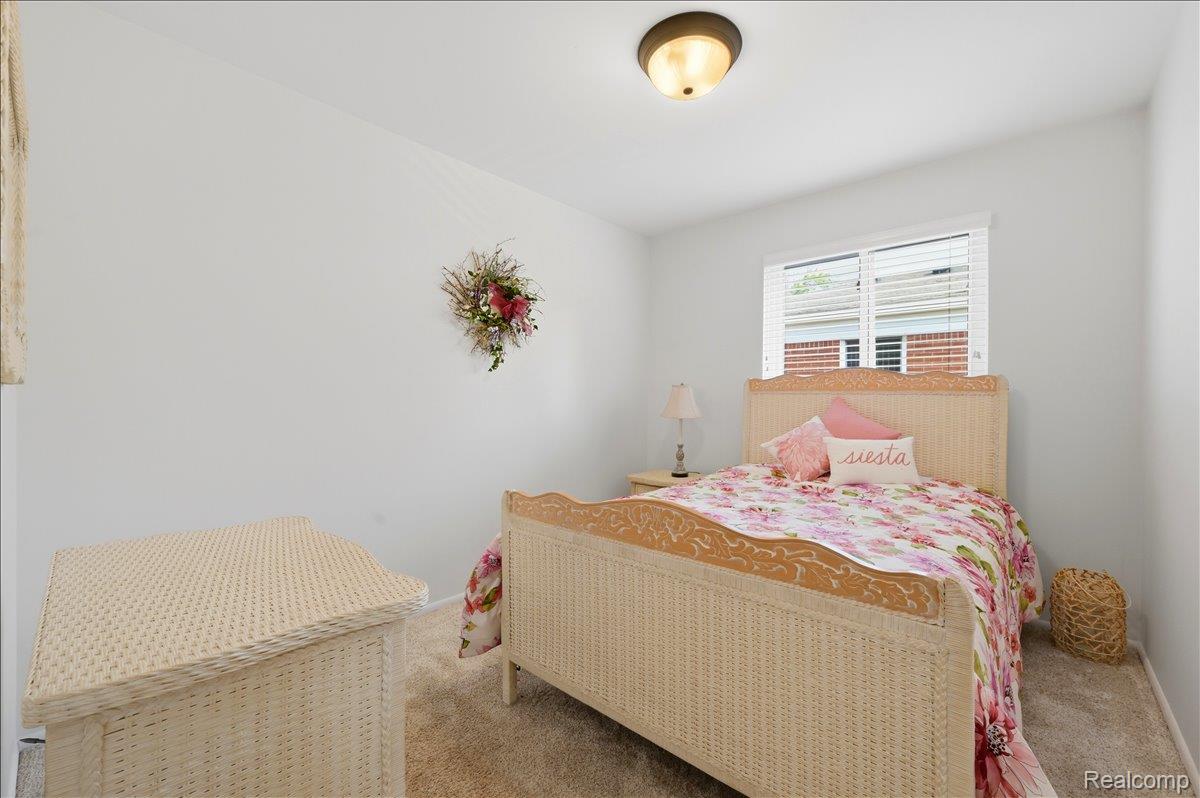 Residential in Dearborn Heights 5