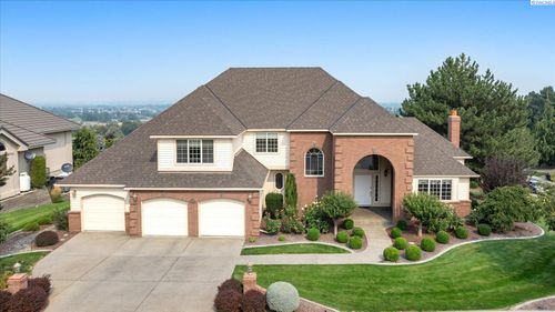 3800 W 43rd Ave, Kennewick, WA, 99337-2664 | Card Image
