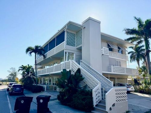 4-131 N Golfview Rd, Lake Worth Beach, FL, 33460-3551 | Card Image