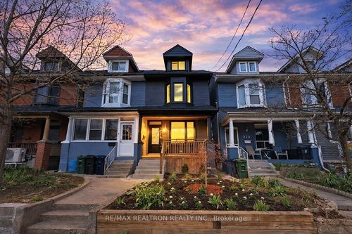 277 Boston Ave, Toronto, ON, M4M2V4 | Card Image