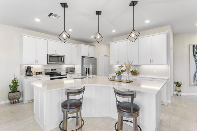 4822 Jumping Way, Condo with 3 bedrooms, 3 bathrooms and null parking in Lake Worth FL | Image 8