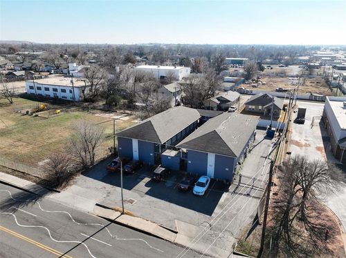 218 Se 44th St, Oklahoma City, OK, 73129-3056 | Card Image