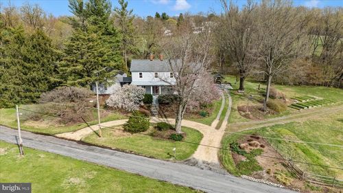 22315 Nicholson Farm Rd, DICKERSON, MD, 20842-9509 | Card Image