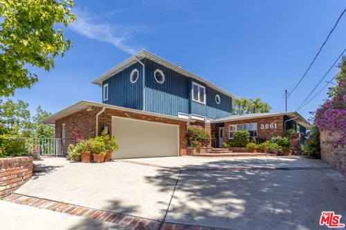 3661 Sunswept Dr, Studio City, CA, 91604-2325 | Card Image