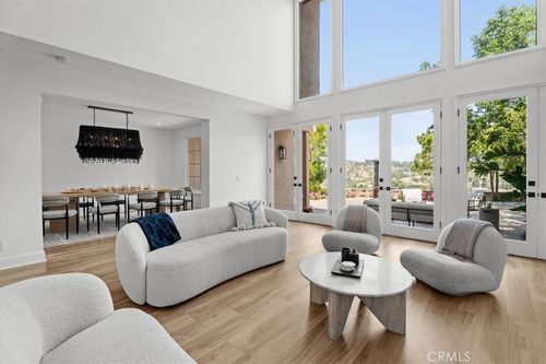 12303 Ridge Cir, LOS ANGELES, CA, 90049 | Card Image