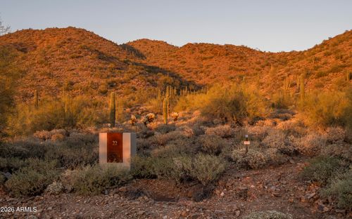 22-10500 E Lost Canyon Dr, Scottsdale, AZ, 85255-4452 | Card Image