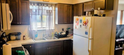 455 W 30th St, Holland, MI, 49423-7208 | Card Image