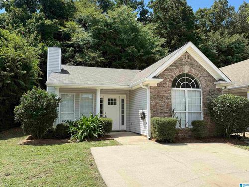 100 Hidden Creek Circle, PELHAM, AL, 35124 | Card Image