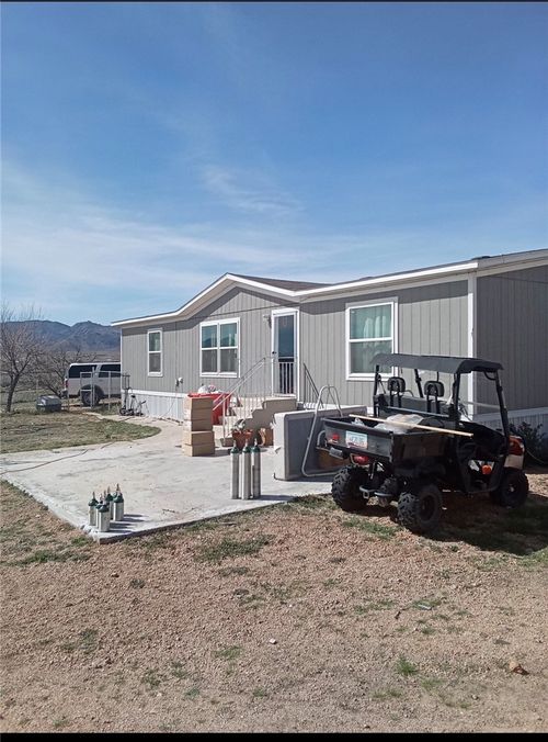 2973 E Spinner Bait Dr, Kingman, AZ, 86409-9318 | Card Image