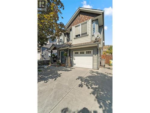 1218 Raven Dr, Kamloops, BC, V2B8P3 | Card Image