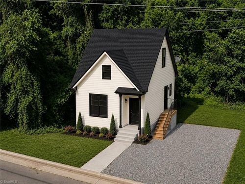500 Loach St, Asheboro, NC, 27203-4944 | Card Image