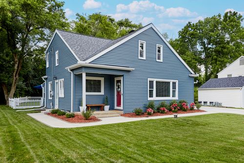 615 Hi View Ct, ELM GROVE, WI, 53122-2407 | Card Image