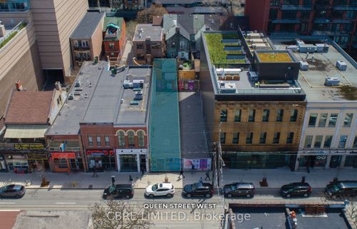615 Queen St W, Toronto, ON, M5V2B7 | Card Image