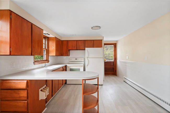 21 Parsonage Dr, House other with 3 bedrooms, 2 bathrooms and 3 parking in Warwick RI | Image 7