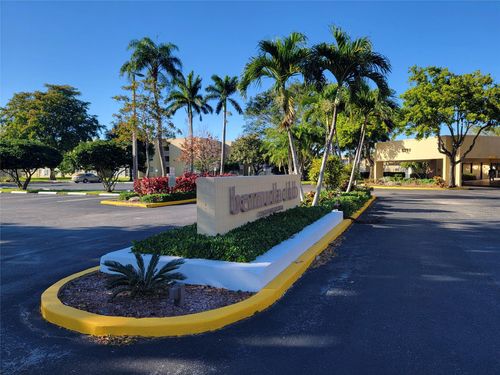 apt-305-5800 Nw 64th Ave, Fort Lauderdale, FL, 33319-2260 | Card Image