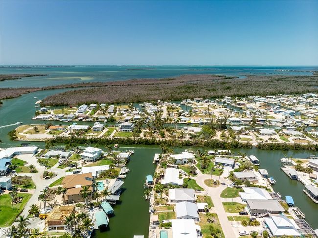 3797 Emerald Ave, House other with 2 bedrooms, 2 bathrooms and null parking in ST. JAMES CITY FL | Image 14