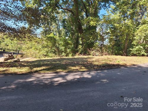 1-64 Ardmion Park, Asheville, NC, 28801-4202 | Card Image