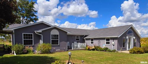 558 130th St, Avon, IL, 61415-9292 | Card Image