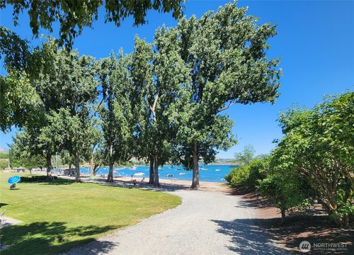 1 Manson Blvd, Manson, WA, 98831-9032 | Card Image