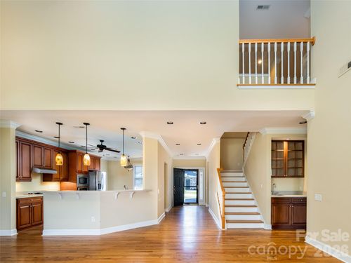 124 Towne Place Dr, Hendersonville, NC, 28792-5870 | Card Image