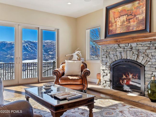 5932 E Big Horn Pkwy, Home with 7 bedrooms, 6 bathrooms and null parking in Eden UT | Image 20