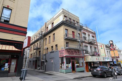 670 Jackson St, San Francisco, CA, 94133-5007 | Card Image