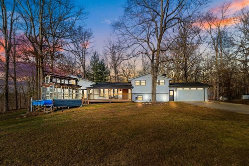 1975 Kelly Rd, Holladay, TN, 38341-3229 | Card Image