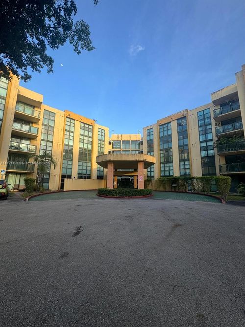 apt-406-1-11750 Sw 18th St, Miami, FL, 33175-1633 | Card Image