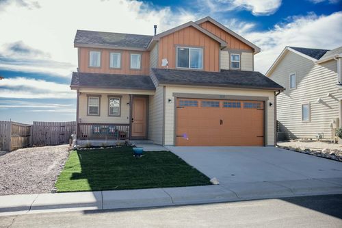 935 Flicker St, Douglas, WY, 82633-2500 | Card Image
