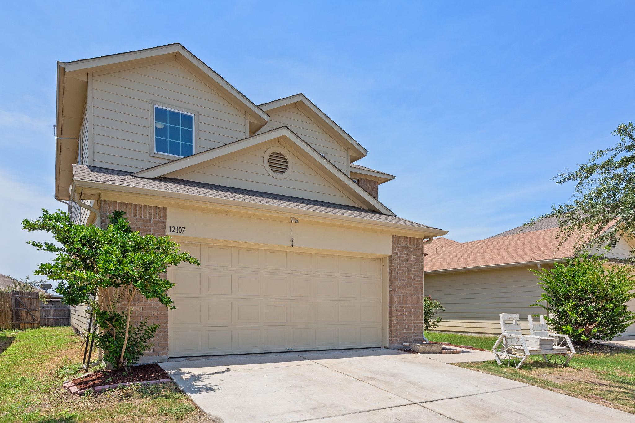 Residential in Manor 4