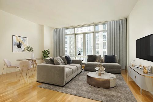 14-a-18 W 48th St, New York, NY, 10036-1808 | Card Image