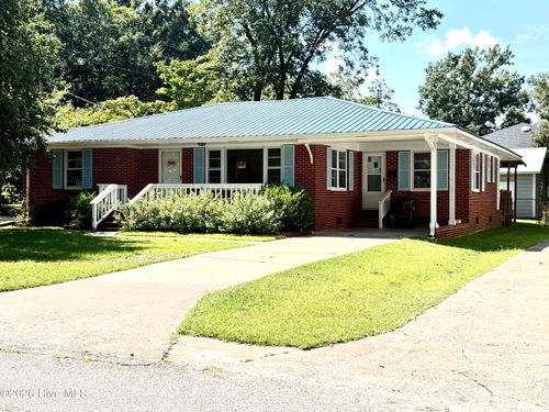 501 N Chestnut Street, Mount Olive, NC, 28365 | Card Image