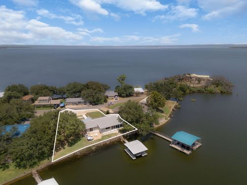 516 Island Lodges Dr, Buchanan Dam, TX, 78609-4101 | Card Image