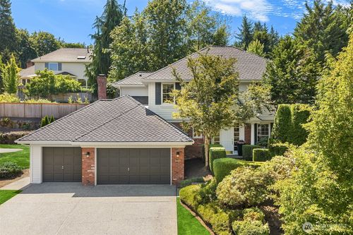 5447 176th Pl Se, Bellevue, WA, 98006-5925 | Card Image