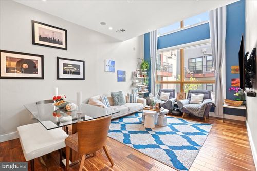 penthouse-2-1337 K St Se, WASHINGTON, DC, 20003-4495 | Card Image