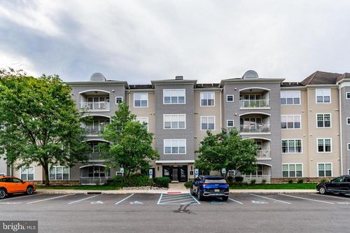 127 Masterson Ct, Ewing, NJ, 08618-1437 | Card Image
